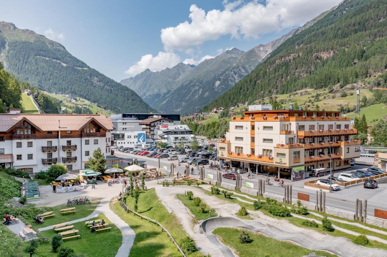 Hotel Baeckelar Wirt Superior Sölden Eksteriør billede